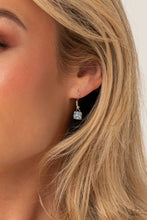 Load image into Gallery viewer, Lustrous Layers - White