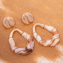 Load image into Gallery viewer, High-Sheen Swirls - Gold
